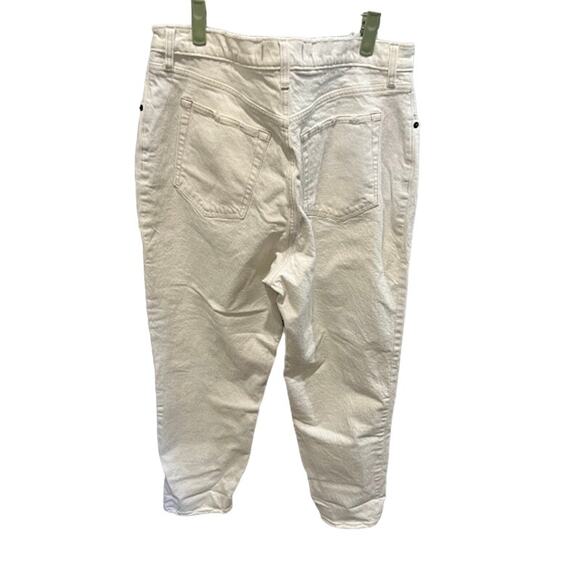 Abercrombie Fitch 90s Straight Ultra High Rise Jean 33/16R OFF WHITE STRETCH EUC - Picture 5 of 8